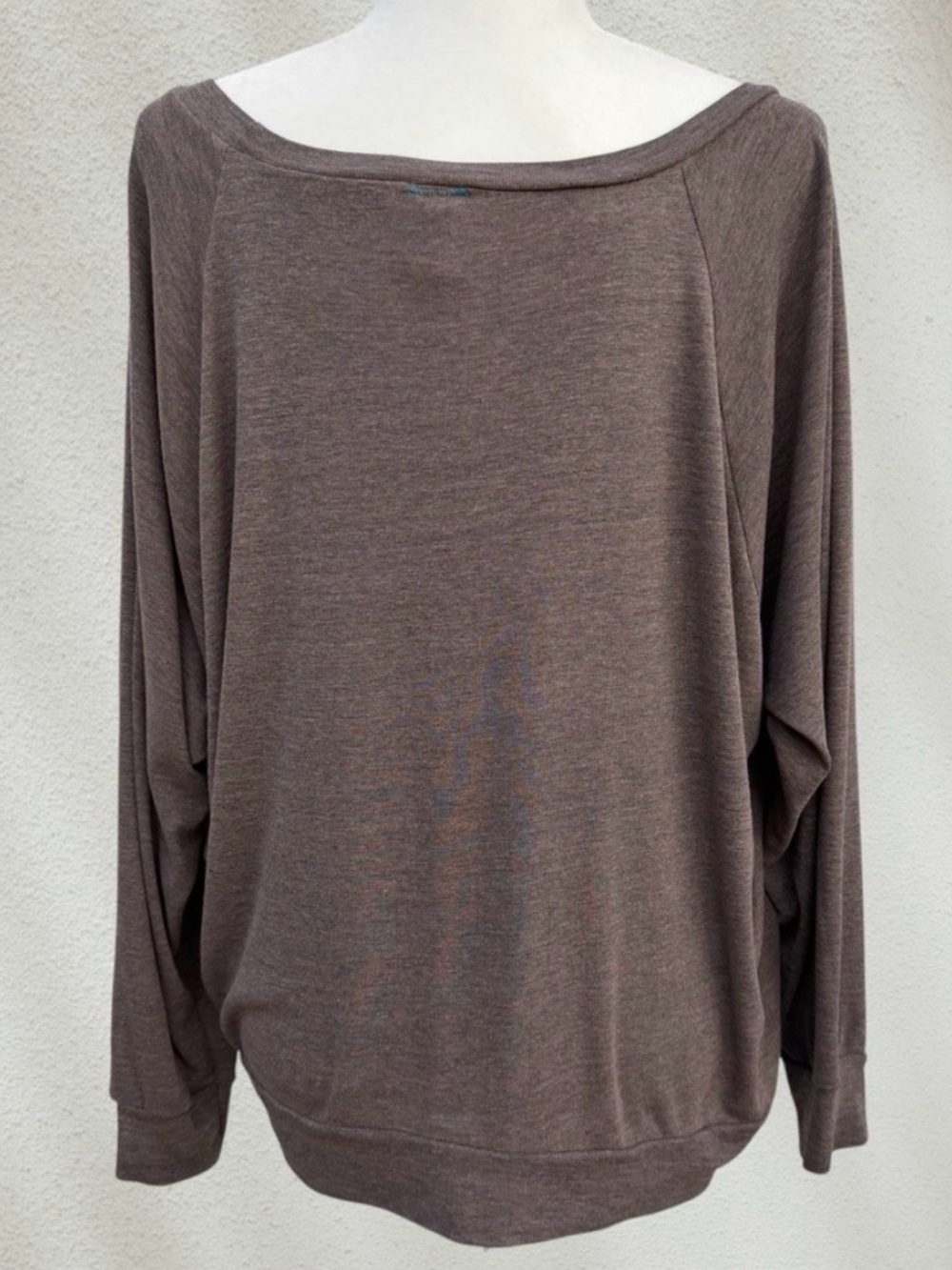 Supermaggie Elephant & Floral Heather Taupe Batwing Sleeve Graphic Knit Top, L - Picture 3 of 10